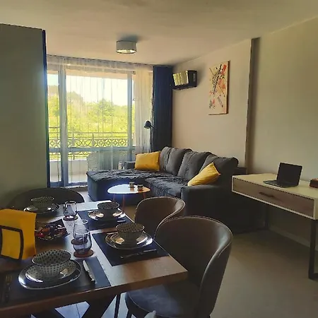 Blue Heaven Kavaci شقة